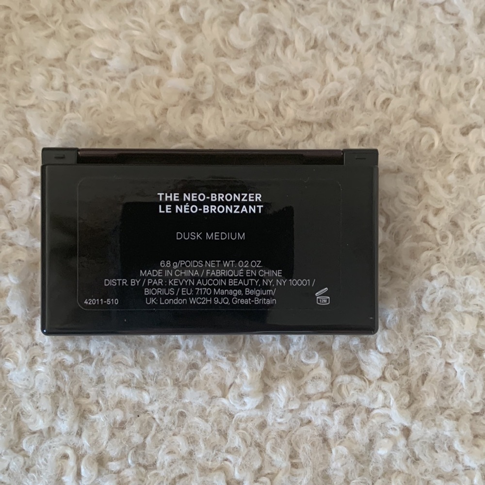 Kevin Aucoin Dusk medium Bronzer - Picture 6 of 7